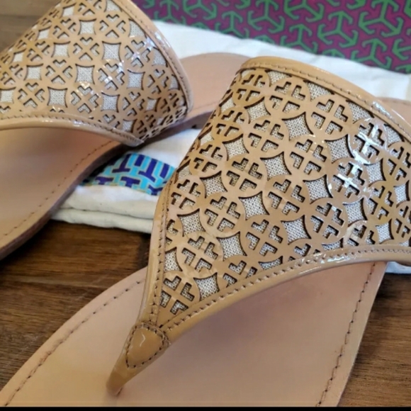 Tory Burch 👡 - Picture 2 of 4